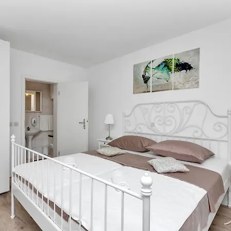 Marija Apartament Makarska